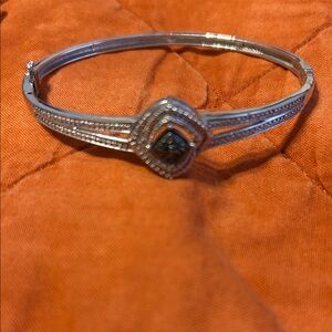 Elegant Silver tone  Bangle Bracelet